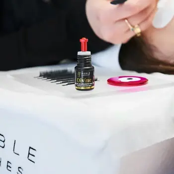 jak zabezpieczyć klej do rzęs