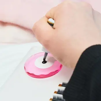 praca stylistki rzęs - Podstawka kryształowa do kleju do rzęs