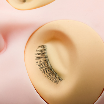 Тренувальна голова зі змінними очима