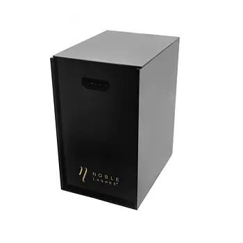 Чорна коробка для вій від Noble Lashes