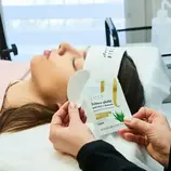 Клей Noble + 100 патчів під очі з екстрактом алое 2