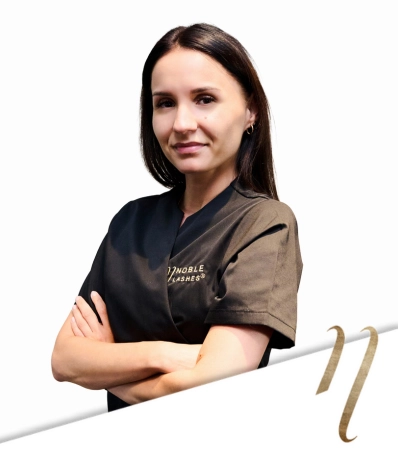 Інструкторка Noble Lashes Інструкторка Noble Lashes