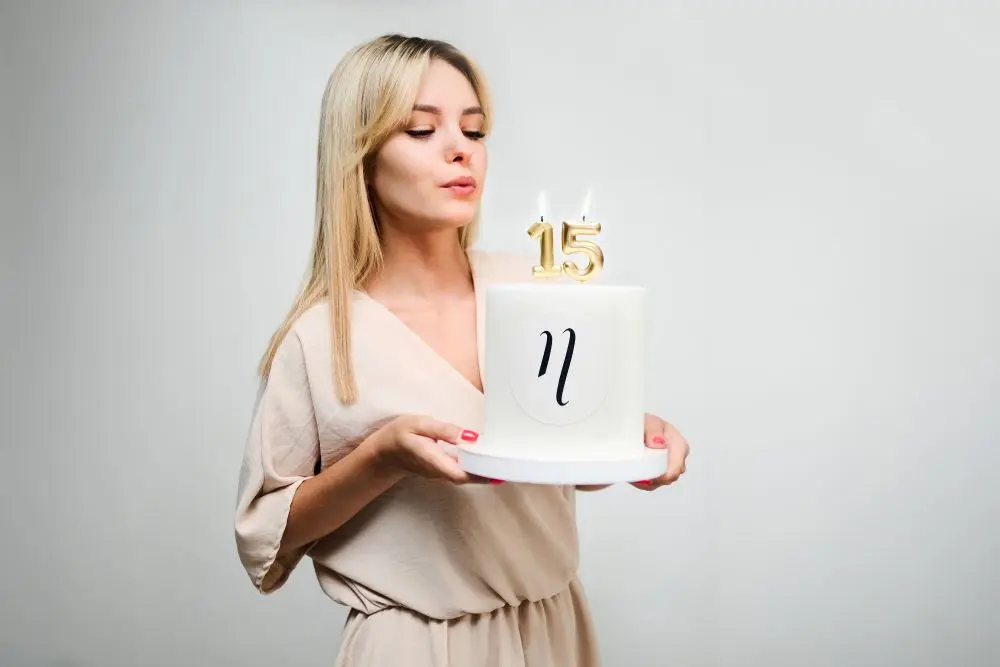 Urodzinowy tort Noble Lashes